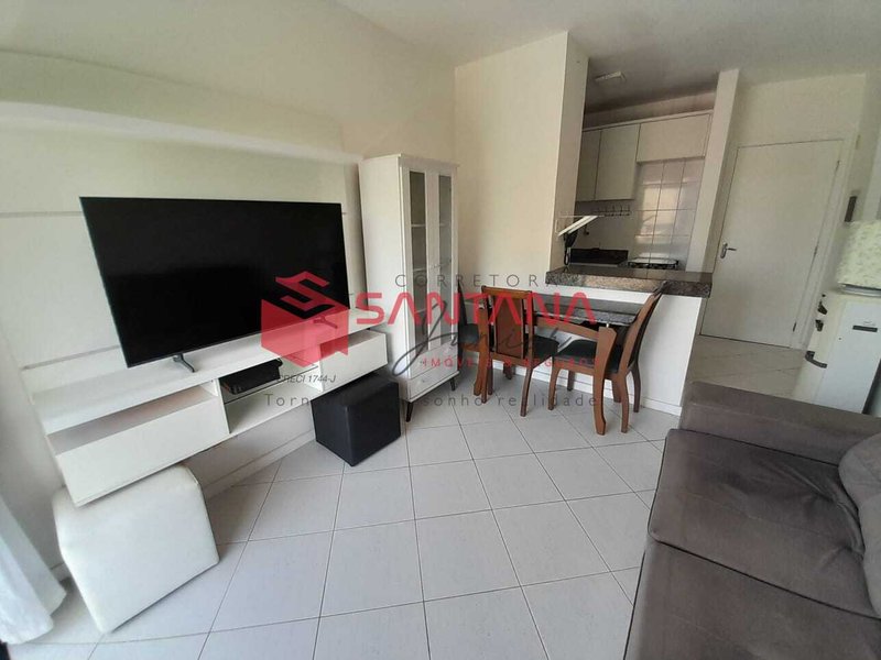 Apartamento mobiliado no condomínio Jardim Aeroporto (INDISPONÍVEL) Rua Itororó Lauro de Freitas - 
