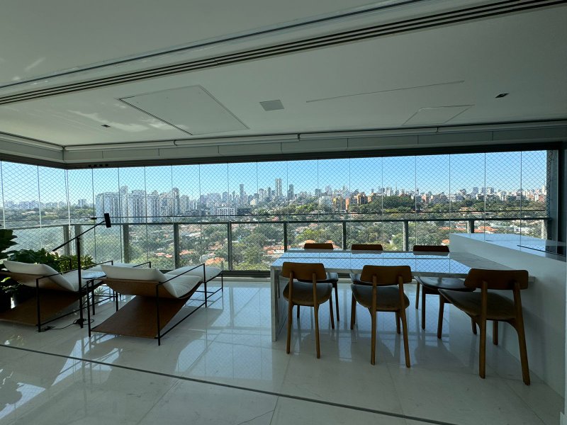 Apartamento de Luxo com Vista Eterna Avenida Professor Frederico Herman Júnior  São Paulo - 