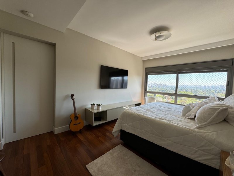 Apartamento de Luxo com Vista Eterna Avenida Professor Frederico Herman Júnior  São Paulo - 