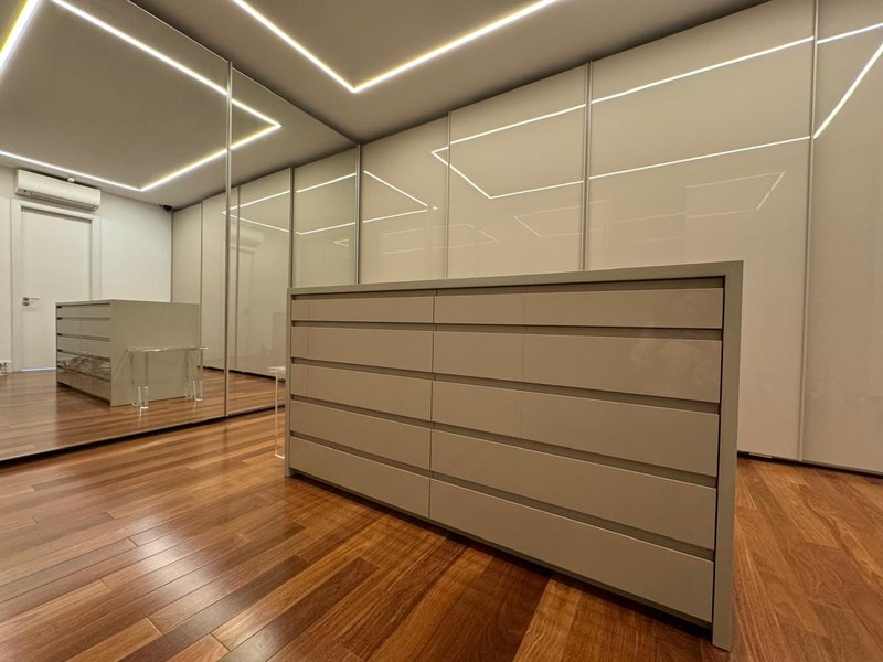 Apartamento de Luxo com Vista Eterna Avenida Professor Frederico Herman Júnior  São Paulo - 