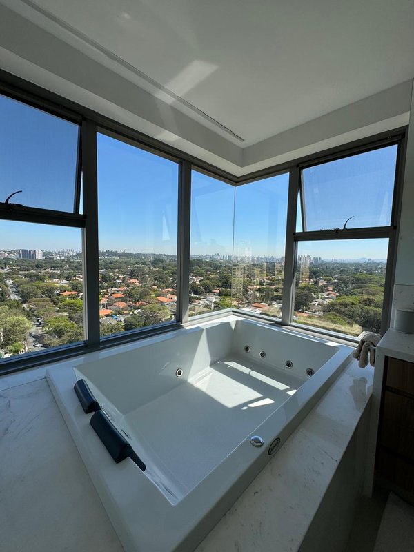 Apartamento de Luxo com Vista Eterna Avenida Professor Frederico Herman Júnior  São Paulo - 