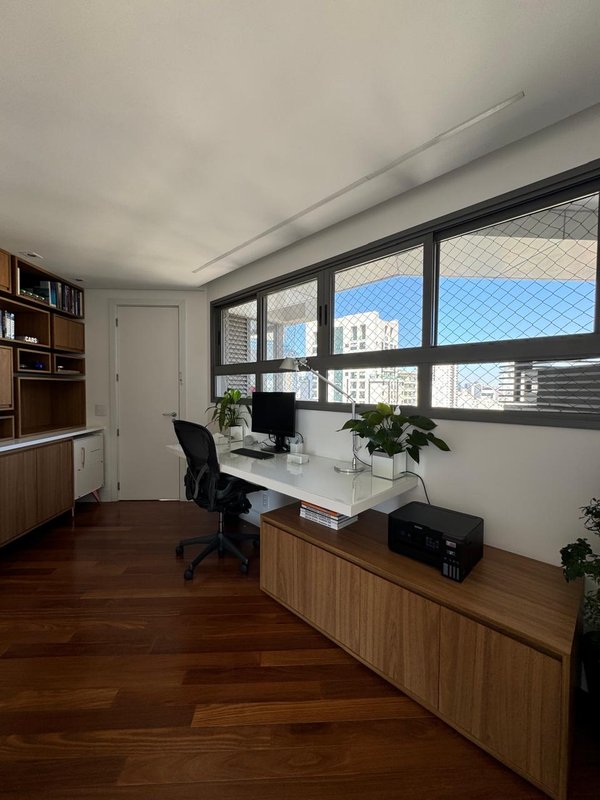 Apartamento de Luxo com Vista Eterna Avenida Professor Frederico Herman Júnior  São Paulo - 