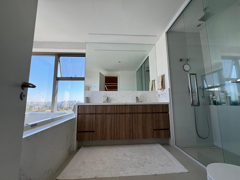 Apartamento de Luxo com Vista Eterna Avenida Professor Frederico Herman Júnior  São Paulo - 