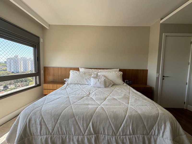 Apartamento de Luxo com Vista Eterna Avenida Professor Frederico Herman Júnior  São Paulo - 