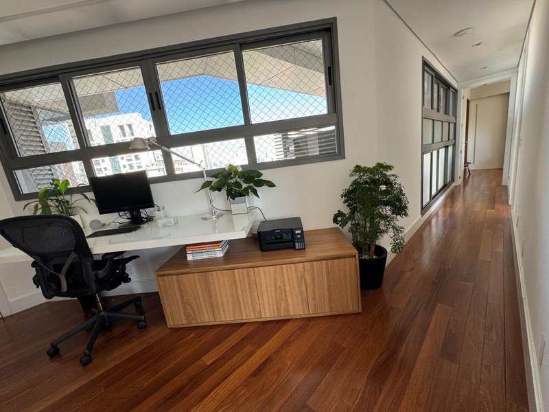 Apartamento de Luxo com Vista Eterna Avenida Professor Frederico Herman Júnior  São Paulo - 