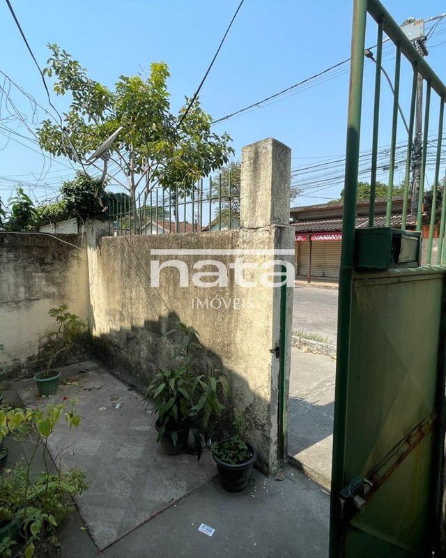Duas casas à venda em Santa Cruz da Serra Rua Vanísia Duque de Caxias - 