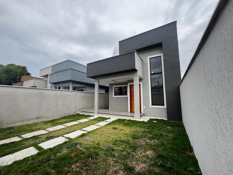 Casa com 2 dormitórios à venda,  71,5m² por R$ 389.000 - Sao José do Imbassai - Maricá/RJ  Maricá - 