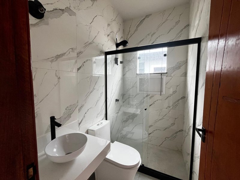 Casa com 2 dormitórios à venda,  71,5m² por R$ 389.000 - Sao José do Imbassai - Maricá/RJ  Maricá - 