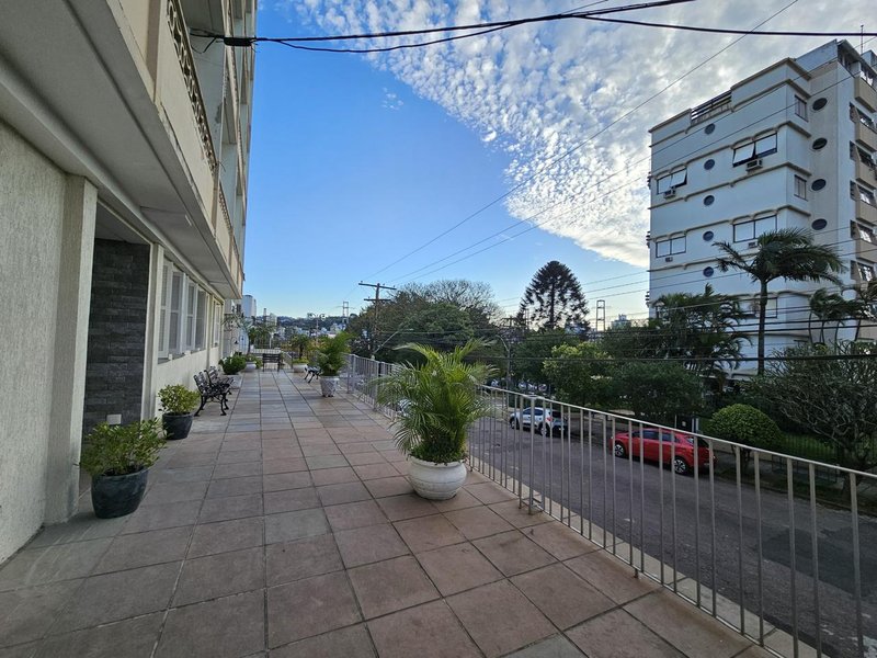 Apartamento com 1 dormitório á 50m da Av Ipiranga R. Dário Pederneiras - Petrópolis Porto Alegre - 