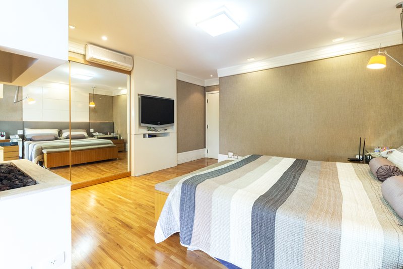 Apartamento de Alto Padrão - 380m² - Higienópolis - São Paulo - 