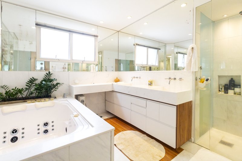 Apartamento de Alto Padrão - 380m² - Higienópolis - São Paulo - 
