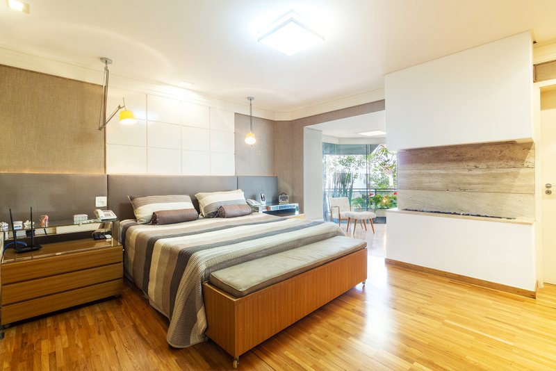 Apartamento de Alto Padrão - 380m² - Higienópolis - São Paulo - 