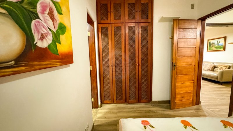 Casa familiar apenas 150m da Praia de Juquehy - LOCAÇÕES POR TEMPORADA - São Sebastião - 