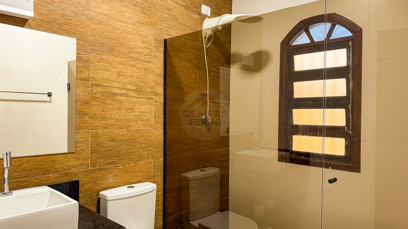 Casa familiar apenas 150m da Praia de Juquehy - LOCAÇÕES POR TEMPORADA - São Sebastião - 