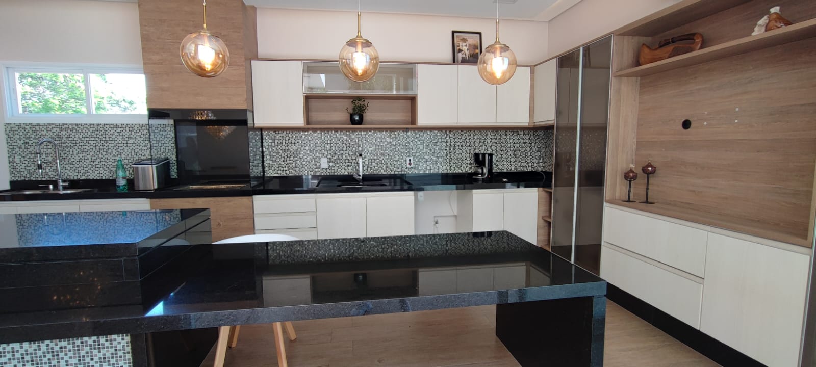 Casa com 4 dormit&oacute;rios &agrave; venda,305 m&sup2; - Condom&iacute;nio Mont Blanc - Sorocaba- SP Rua Antônio Annunciato Sorocaba - 