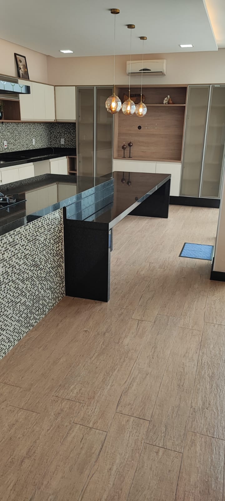 Casa com 4 dormit&oacute;rios &agrave; venda,305 m&sup2; - Condom&iacute;nio Mont Blanc - Sorocaba- SP Rua Antônio Annunciato Sorocaba - 