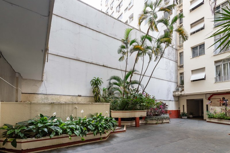 Um cantinho acolhedor no melhor do Flamengo! Rua Marquês de Abrantes Rio de Janeiro - 
