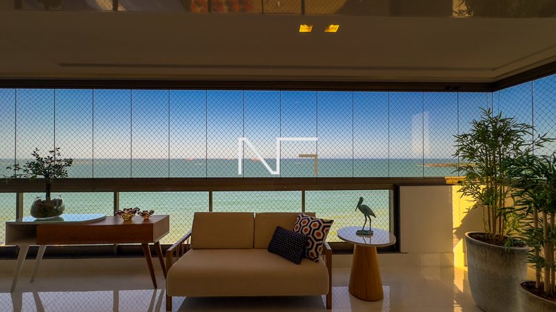 3 suítes frente ao mar: Viva a experiência de um apartamento com vista deslumbrante Avenida Estudante José Júlio de Souza Vila Velha - 