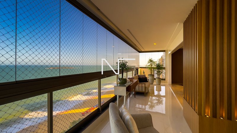 3 suítes frente ao mar: Viva a experiência de um apartamento com vista deslumbrante Avenida Estudante José Júlio de Souza Vila Velha - 