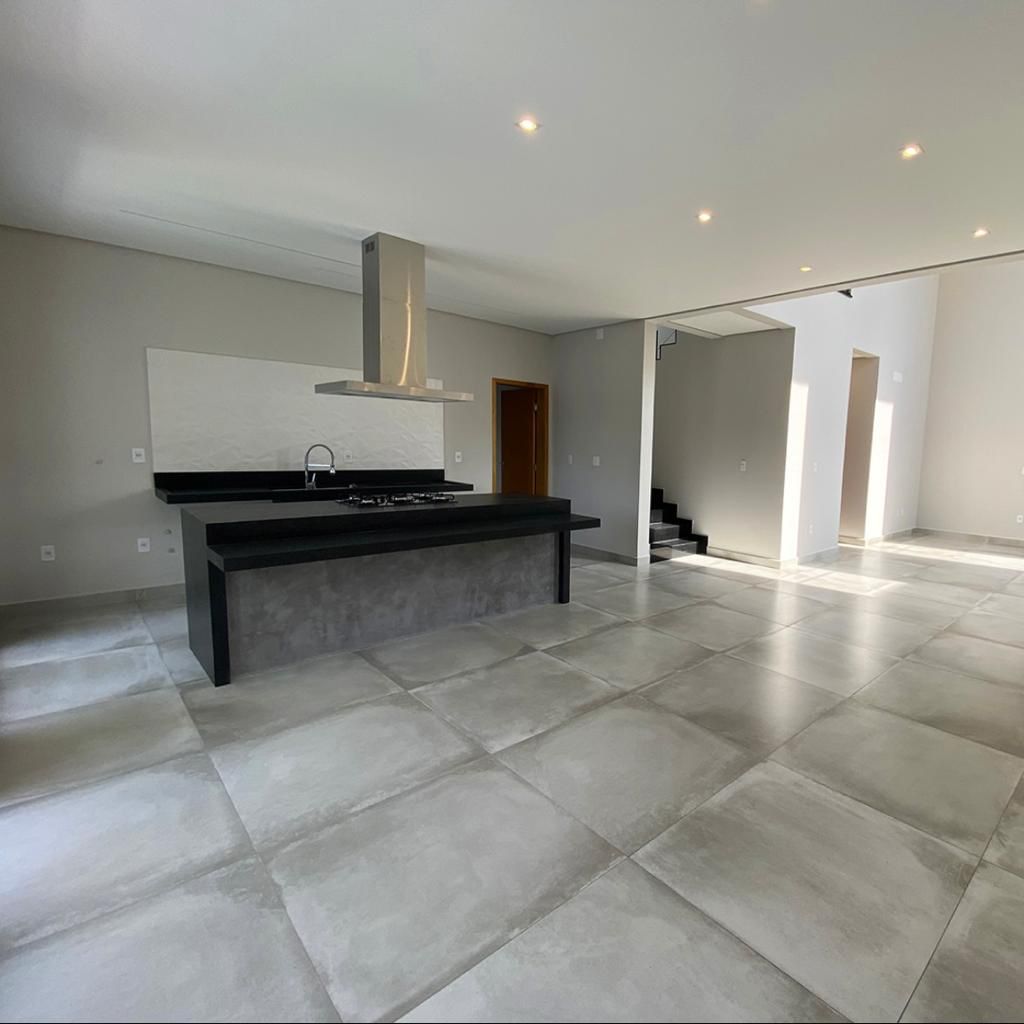 Casa com 3 dormit&oacute;rios &agrave; venda,310 m&sup2; - Condom&iacute;nio Mont Blanc - Sorocaba - SP Rua Antônio Annunciato Sorocaba - 