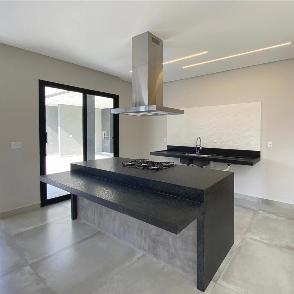 Casa com 3 dormit&oacute;rios &agrave; venda,310 m&sup2; - Condom&iacute;nio Mont Blanc - Sorocaba - SP Rua Antônio Annunciato Sorocaba - 