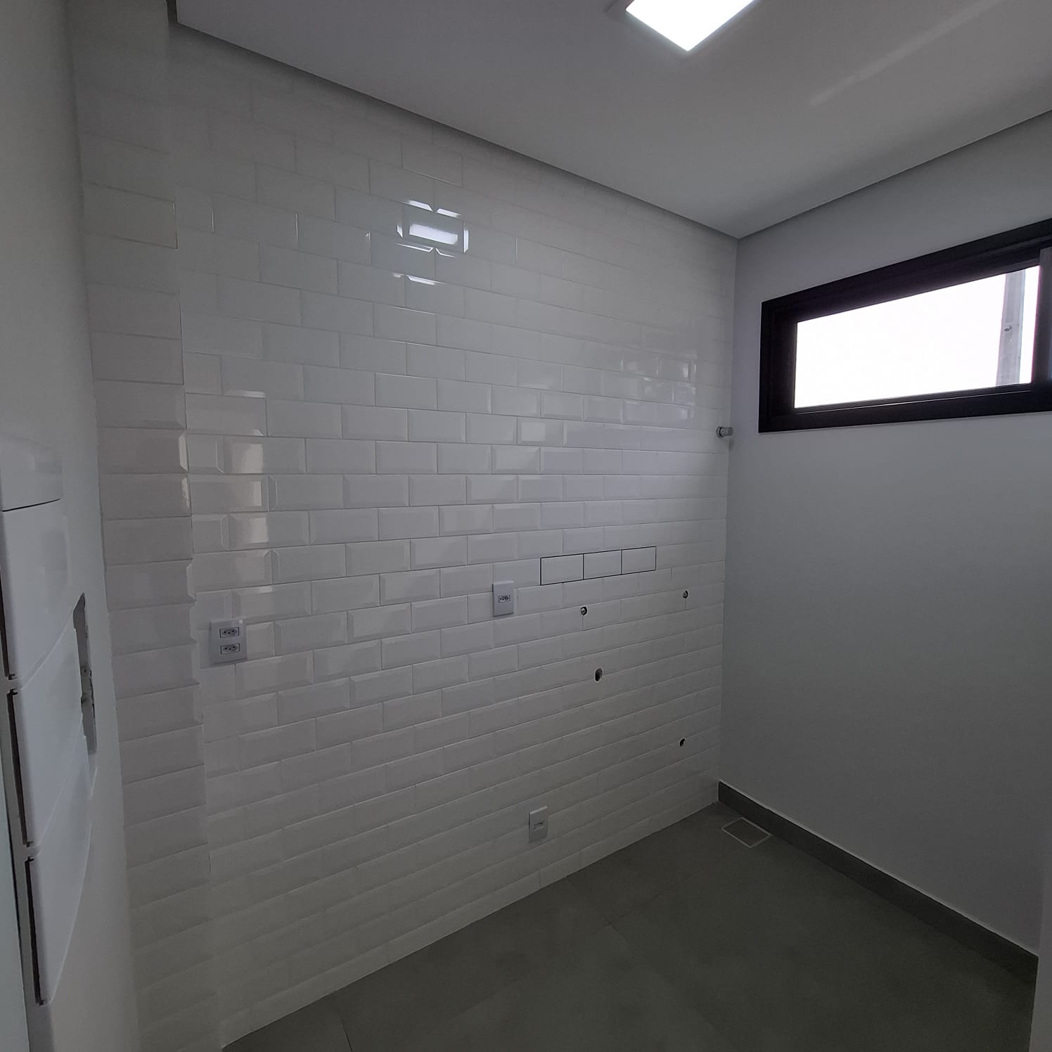 Casa com 3 dormit&oacute;rios &agrave; venda,120 m&sup2; - Condom&iacute;nio Residencial Jardim - Sorocaba - SP Rua Doutor Lauro César de Madureira Mestre Sorocaba - 