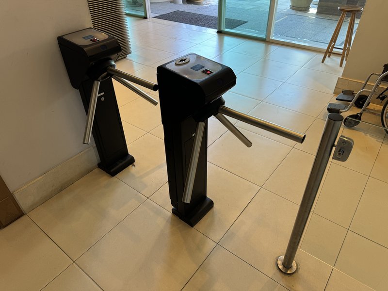 Conjunto Comercial Unificado 223m² na Vila Carrão 6 vagas Avenida Conselheiro Carrão São Paulo - 
