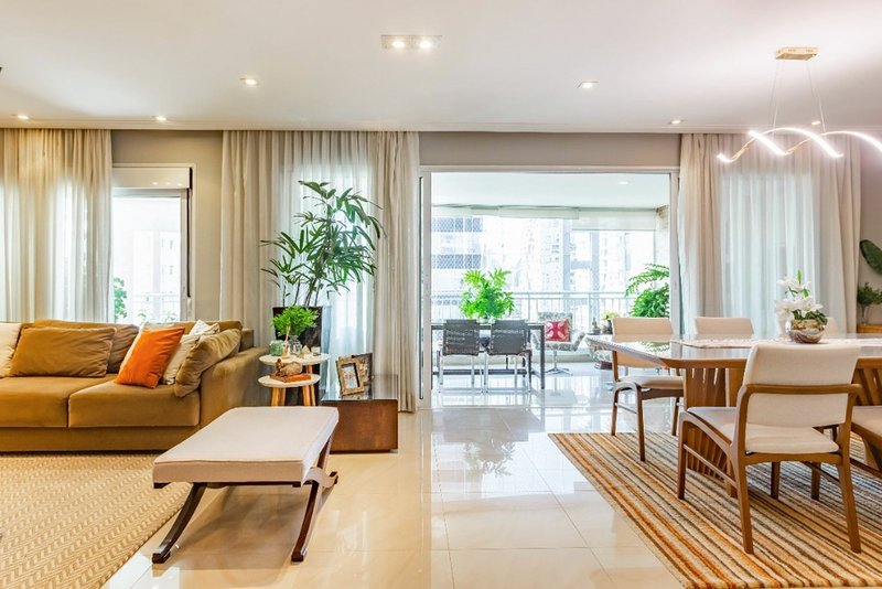 Apartamento a venda - Itaim Bibi - 3 suítes 187m² Dr Renato Paes de Barros São Paulo - 
