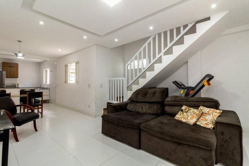Casa a venda - Aclimação - 1 suíte 140m² Miguel Teles Júnior São Paulo - 