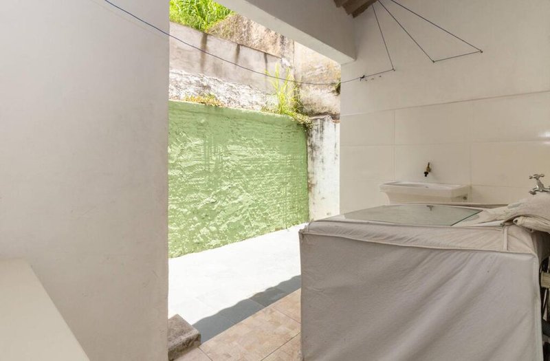 Casa a venda - Aclimação - 1 suíte 140m² Miguel Teles Júnior São Paulo - 