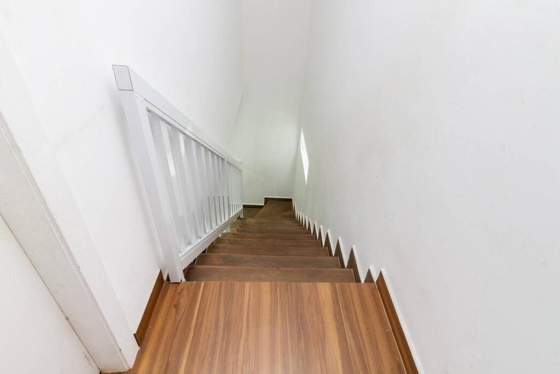 Casa a venda - Aclimação - 1 suíte 140m² Miguel Teles Júnior São Paulo - 
