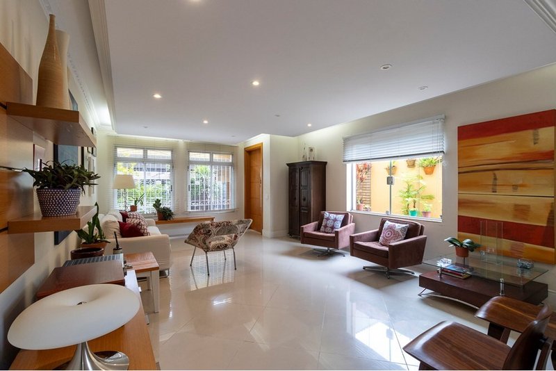 Casa a venda - Vila Guaraní - 3 suítes 318m² Av. Leonardo da Vinci São Paulo - 
