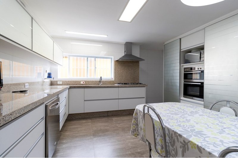 Casa a venda - Vila Guaraní - 3 suítes 318m² Av. Leonardo da Vinci São Paulo - 