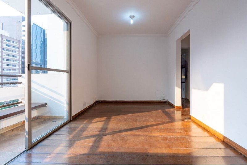 Apartamento a venda - Paraiso - 1 suíte 72m² R CORONEL OSCAR PORTO São Paulo - 