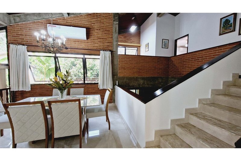 Casa a venda - Vila Suzana -1 suíte 535m² R. Domingos Simões São Paulo - 