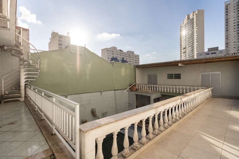 Casa a venda - Cambucí -  4 suítes 622m² R. Sen. Carlos Teixeira de Carvalho São Paulo - 
