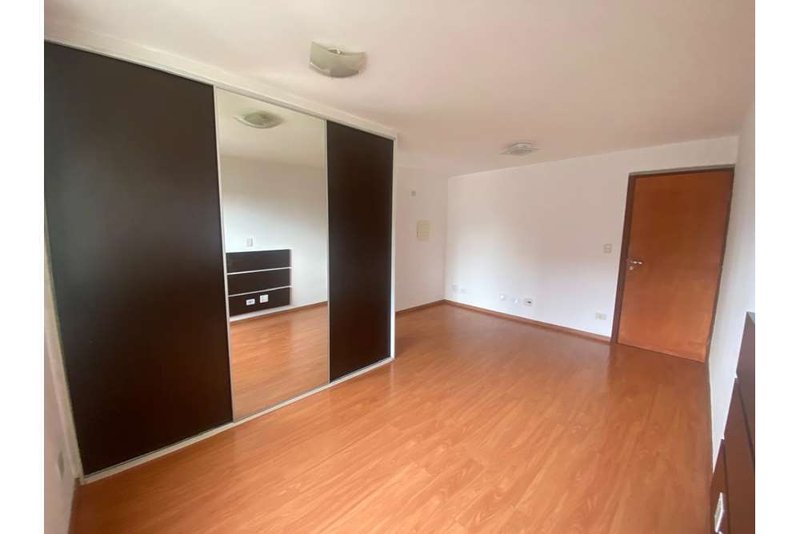Apartamento a venda - Jabaquara - 1 dormitório 35m² Av. General Valdomiro de Lima São Paulo - 