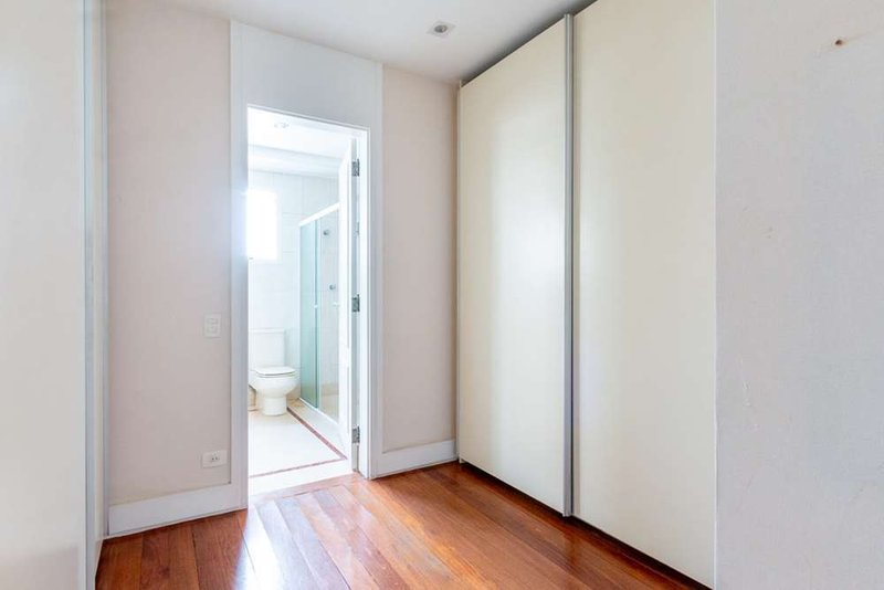 Apartamento a venda - Higienópolis - 3 suítes 211m² rua . Conselheiro Brotero São Paulo - 