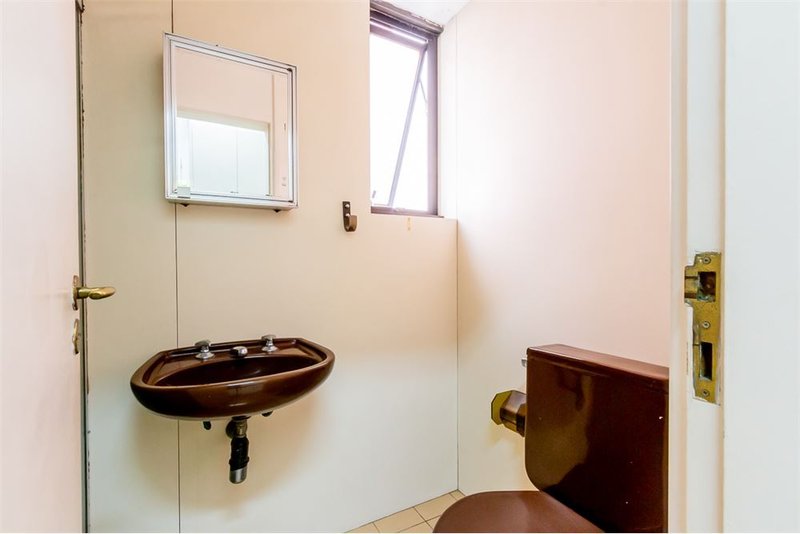Apartamento a venda - Jardim Paulista - 3 suítes 287m² Al. Itu São Paulo - 