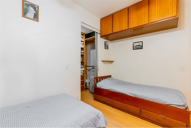 Apartamento a venda - Jardim Paulista - 3 suítes 287m² Al. Itu São Paulo - 