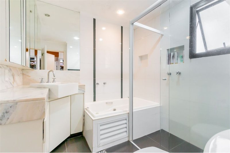 Apartamento a venda - Jardim Paulista - 3 suítes 287m² Al. Itu São Paulo - 