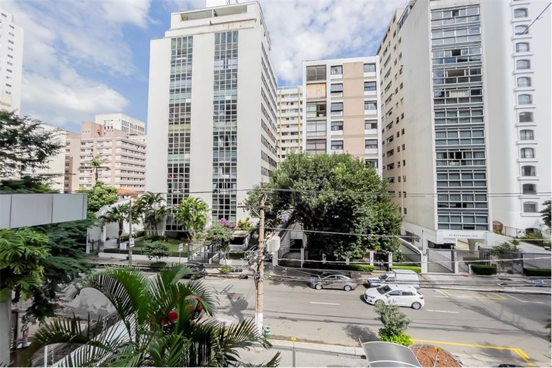 Apartamento a venda - Jardim Paulista - 3 suítes 287m² Al. Itu São Paulo - 