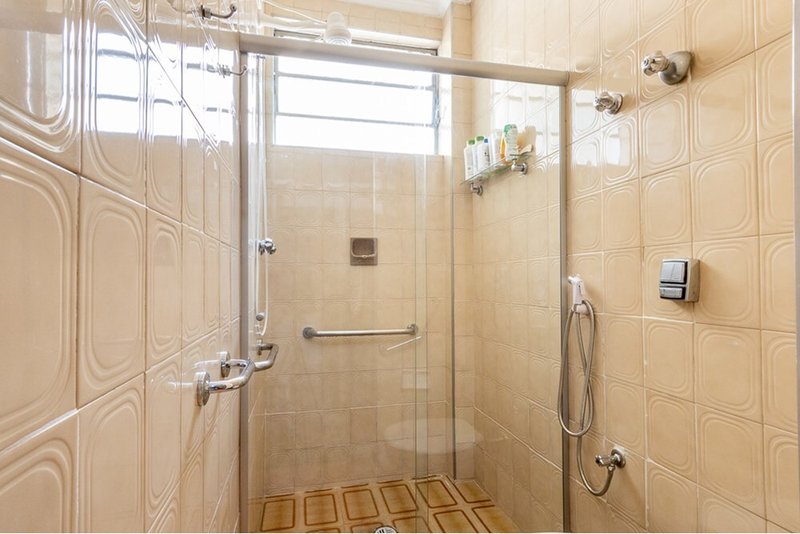 Apartamento a venda - Higienópolis - 3 dormitórios 208m² R. Dr. Albuquerque Lins São Paulo - 