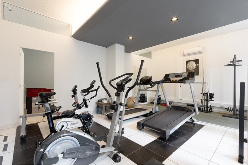 Apartamento a venda - Higienópolis - 3 dormitórios 208m² R. Dr. Albuquerque Lins São Paulo - 