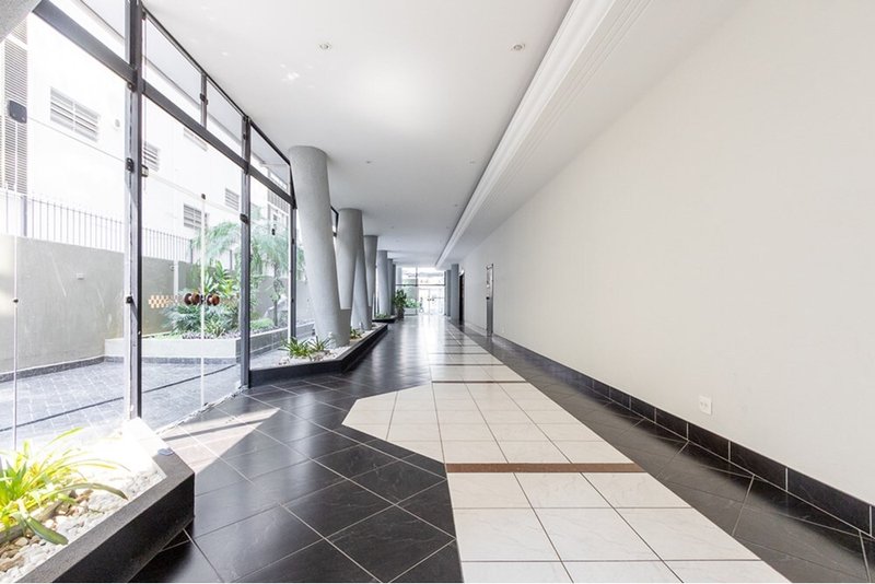 Apartamento a venda - Higienópolis - 3 dormitórios 208m² R. Dr. Albuquerque Lins São Paulo - 
