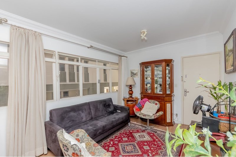 Apartamento a venda - Moema - 2 dormitórios 74m² Av Rouxinol São Paulo - 