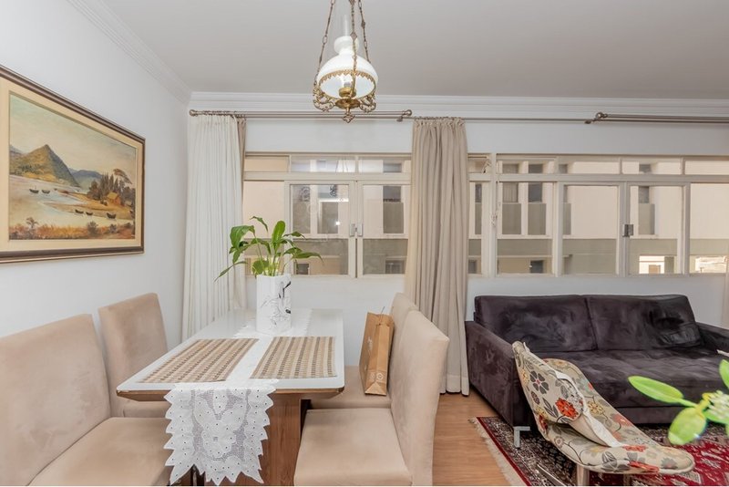 Apartamento a venda - Moema - 2 dormitórios 74m² Av Rouxinol São Paulo - 