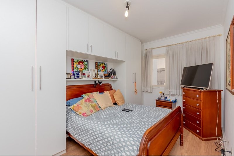 Apartamento a venda - Moema - 2 dormitórios 74m² Av Rouxinol São Paulo - 