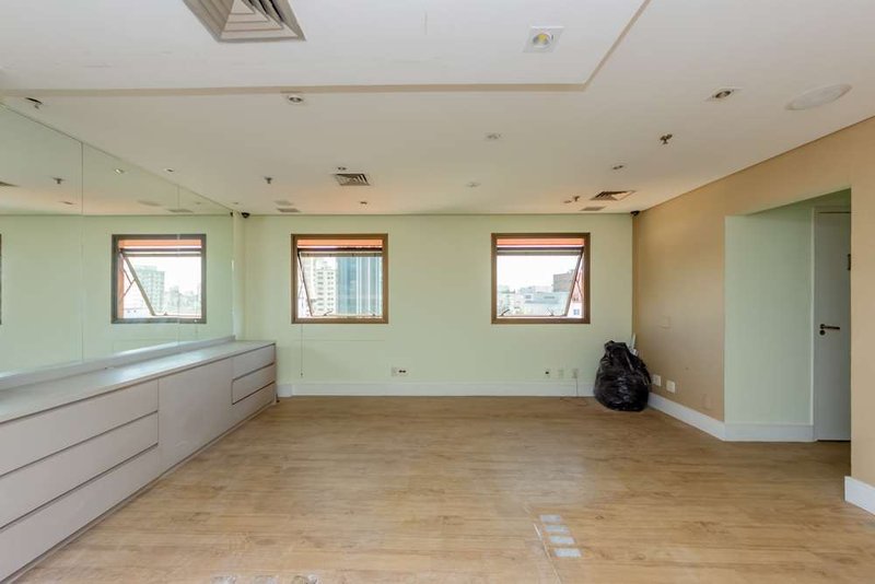 Sala a venda - Consolação - 56m² R. Dona Antônia de Queirós São Paulo - 