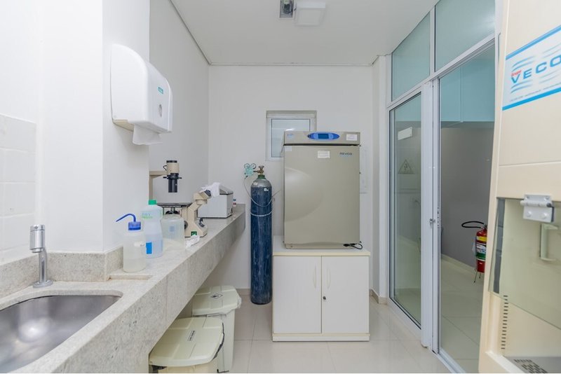 Loja a venda - Vila Clementino - 120m² R. Napoleão de Barros São Paulo - 